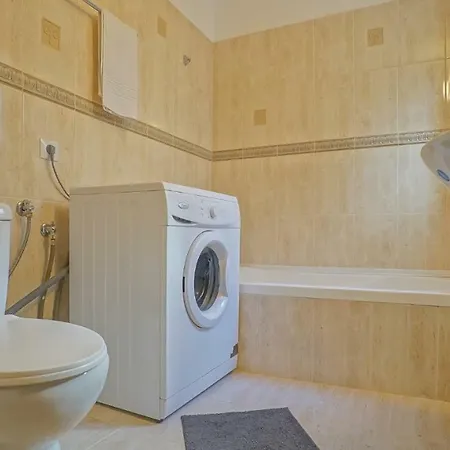 Apartment Cn2i Luxury Accommodation/cismigiu Bucharest